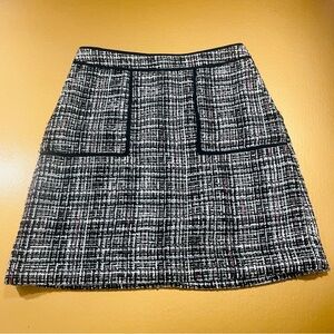 Ann Taylor LOFT Tweed Multi Colored Black Mini Skirt Size 2